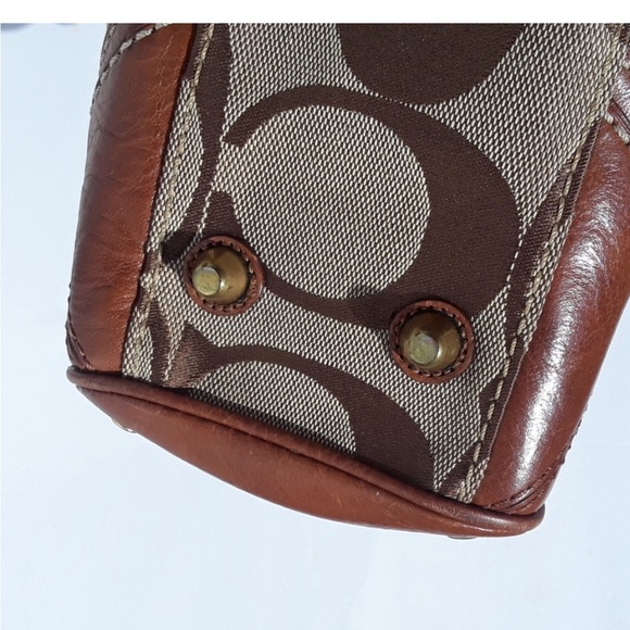 Coach Carry All Hampton "C'"s Tan Canvas and Leather - Picture 8 of 9